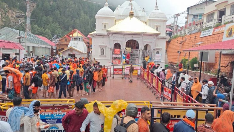 Business News | Pilgrimage Drives Nearly Half of India’s Domestic Overnight Trips; UP Emerges Top Destination: Govt Survey
