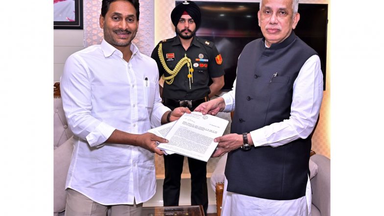 India News | YSRCP Chief Jagan Mohan Reddy Meets Governor, Demands CBI Probe into Alleged DSC Teacher Recruitment Scam