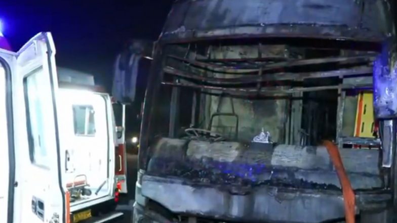 India News | Greater Noida: Nine Dead as Passenger Bus Catches Fire on Yamuna Expressway