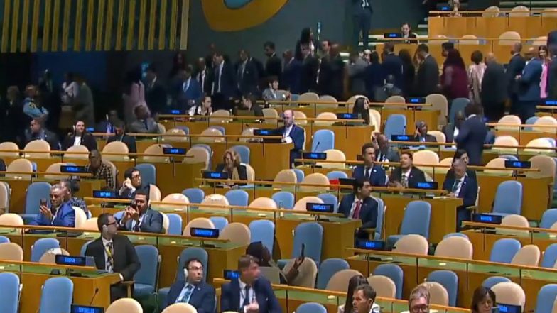 World News | Delegates Stage Walkout of UNGA as Netanyahu Begins Speech, Israeli PM Says 'moral Cowards' Should Leave Hall