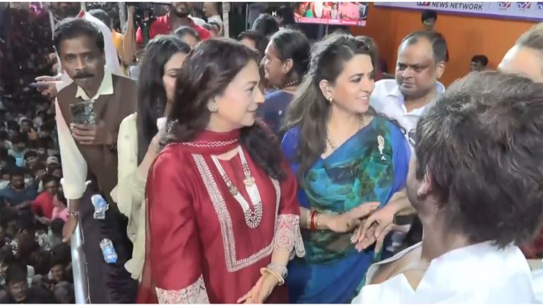Entertainment News | Juhi Chawla, Donal Bisht, Iulia Vantur Offer Prayers During Ganpati Visarjan in Mumbai