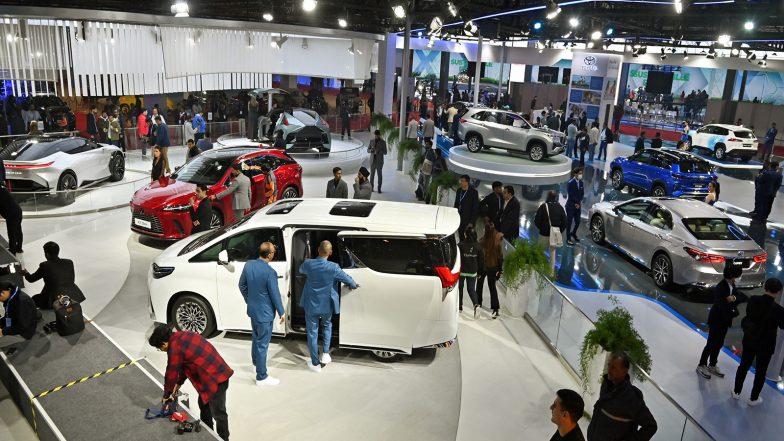 Business News | Passenger Vehicle Retail Sales to Grow 15-16% in September Amid Steady Demand: Yes Securities