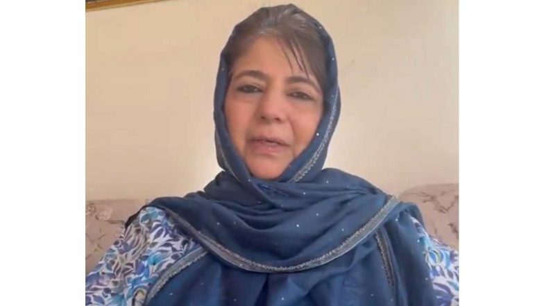 India News | PDP Chief Mehbooba Mufti Appeals for Participation in Jantar Mantar Protest on Sept 29 over Voter List, Religious Sites Issues
