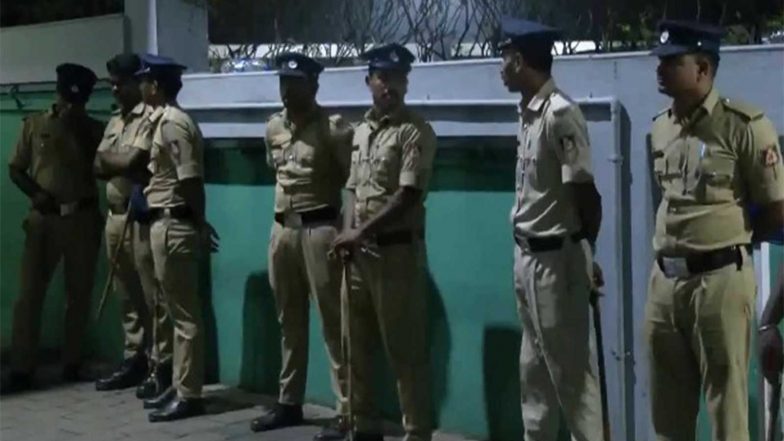 India News | Karantaka: One Brain-dead, Five Injured After Wall Collapse at Mangaluru's Sabha Bhavan 