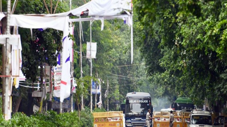 India News | DU Suspends Three Students over Alleged Stalking, Harassment of Two Women in Mukherjee Nagar
