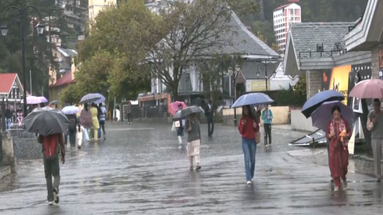 Entertainment News | Rain Brings Down Temperatures in Shimla, Tourists Enjoy Fresh Showers