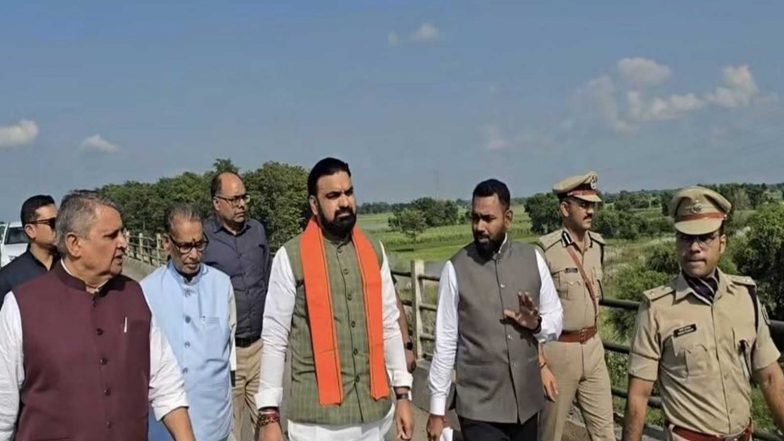 India News | Bihar CM Samrat Choudhary Conducts Aerial Survey of Flood-hit Areas, Directs Officials to Intensify Rescue Operations