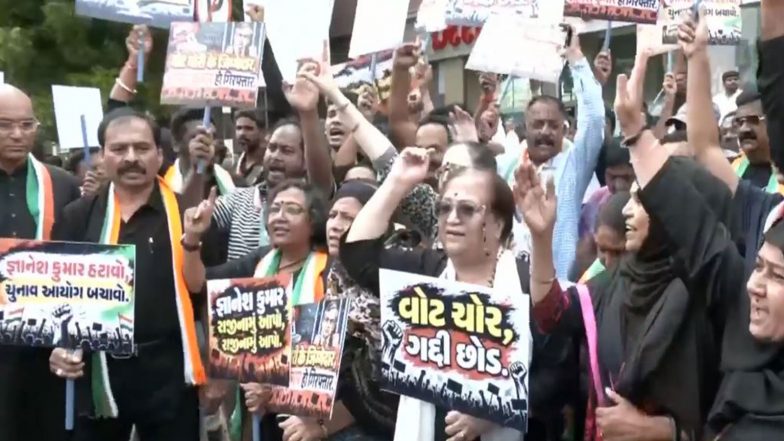 India News | Gujarat Congress Protests Against CEC Gyanesh Kumar, Demands Resignation over Alleged Electoral Manipulation