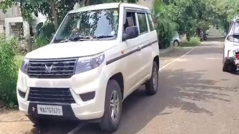 India News | Karnataka: Lokayukta Raids Properties Linked to Tahsildar in Chikkodi over Alleged Disproportionate Assets