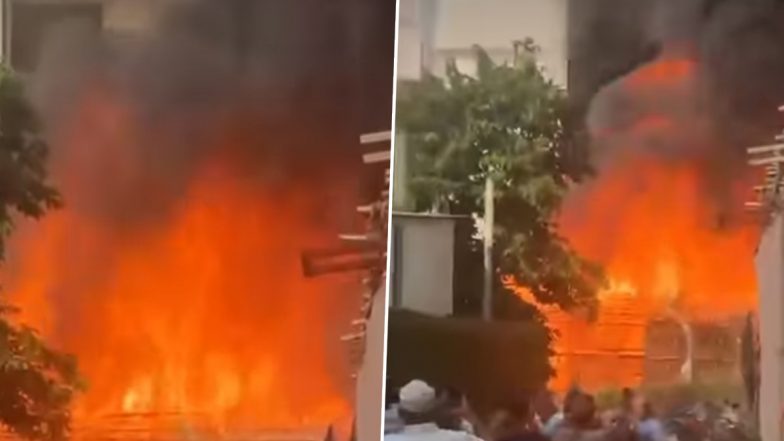 Massive Fire Engulfs Mumbai's Film City, Threatening Sets of &lsquo;Pati Patni Aur Panga 2&rsquo; and &lsquo;MTV Hustle 5&rsquo;