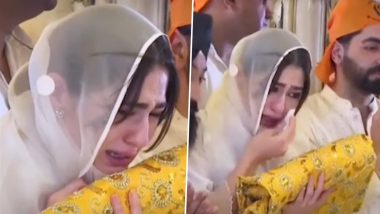 Sara Ali Khan Breaks Down While Offering Prayers at Amritstar&rsquo;s Golden Temple Ahead of &lsquo;Udta Teer&rsquo; Release