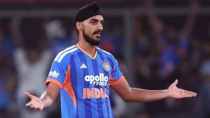 sports-Arshdeep Singh Becomes First Indian to Complete 150 Wickets in T20Is