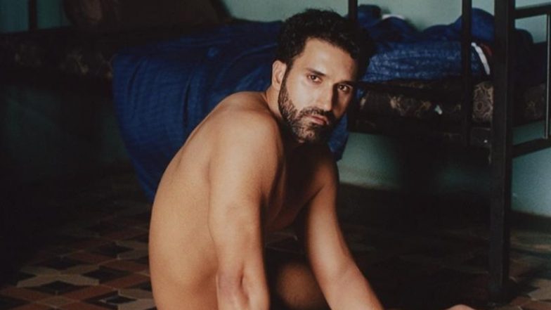 Gurfateh Pirzada Goes Naked for Bold Magazine Cover, Netizens Have Hilarious Reactions