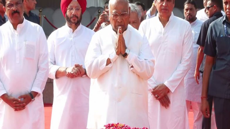 India News | “Both Are Great Sons of the Country”: Congress President Mallikarjun Kharge Pays Tribute to Mahatma Gandhi and Lal Bahadur Shastri