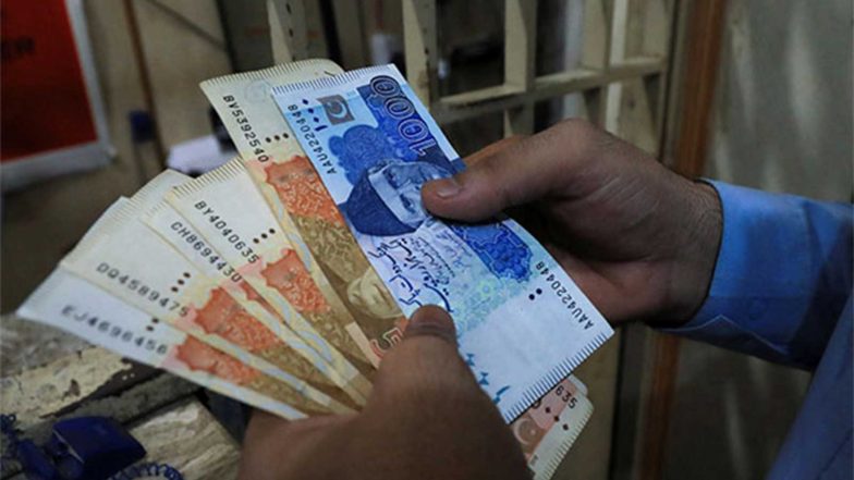 World News | More Tax Returns, Lower Payments: Pakistan Faces Revenue Challenge