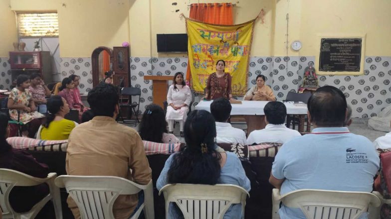 India News | Delhi: Sampurna Founder Holds Prayer Meet for Injured Captain Smit Machchhar, Lauds His Courage During Crisis