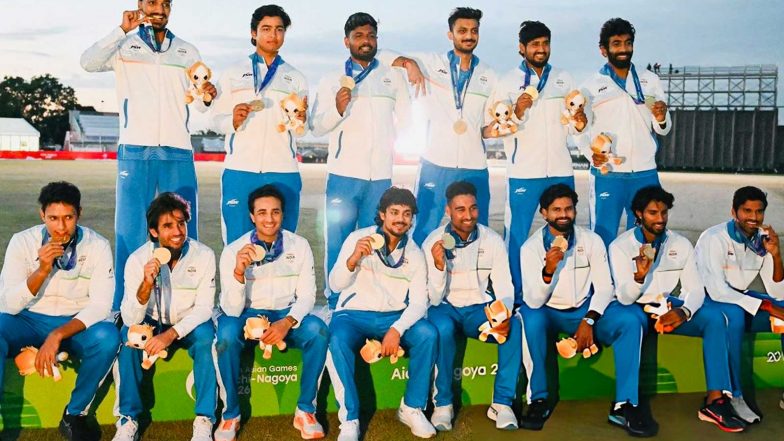 Sports News | VVS Laxman, Bumrah, Abhishek, Kishan Celebrate India’s Asian Games Gold After Win over Pakistan