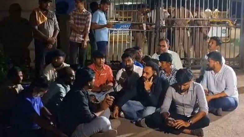 India News | Congress's Jignesh Mevani Stages Dharna at Gandhinagar Police Station over Obscene Remarks Against Sister