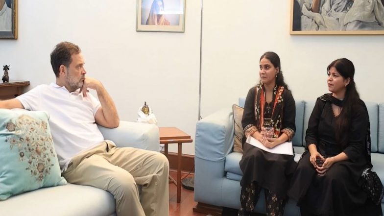 India News | Rahul Gandhi Questions Delhi Police over Alleged Mistreatment of Women Protesters, Journalists