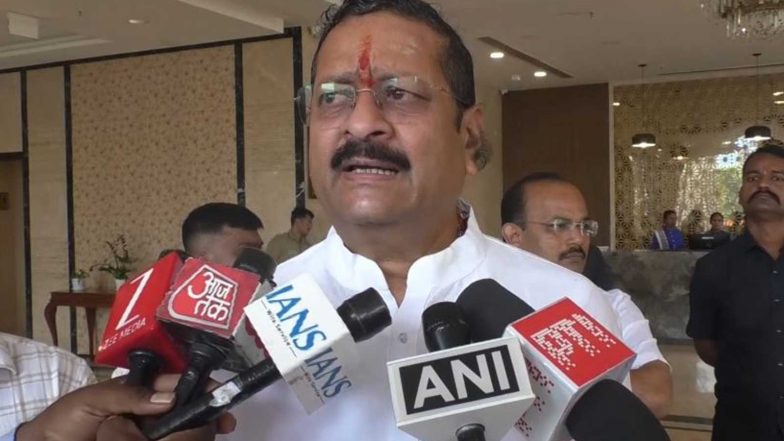 India News | “Those Opposing SIR Fear Removal of Bogus Voters”: Expelled BJP MLA Basanagouda Yatnal Accuses Congress of ‘vote Theft’