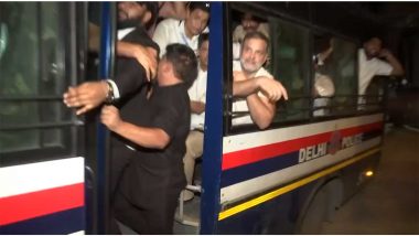 India News | Delhi: Rahul, Priyanka Detained from Akashvani Bhawan Following Hours of Dharna Against CEC