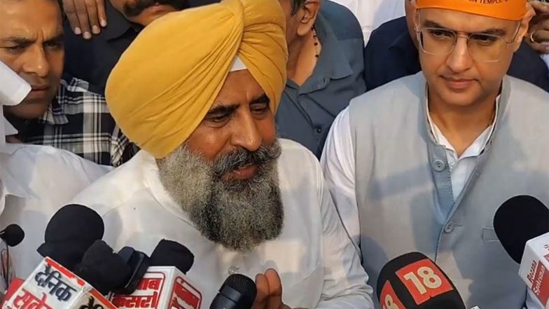 India News | Newly Appointed Punjab Congress President Pargat Singh and State In-charge Sachin Pilot Visit Harmandir Sahib