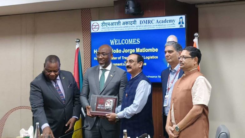 World News | Mozambique Transport Minister Visits Delhi Metro, Explores Training Facilities