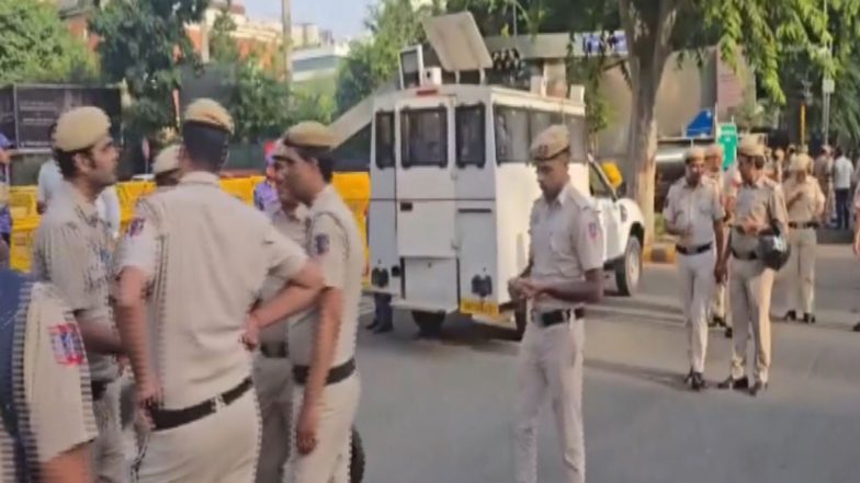 India News | Delhi Police Register Around 25 FIRs over Protests Since October 2: Sources