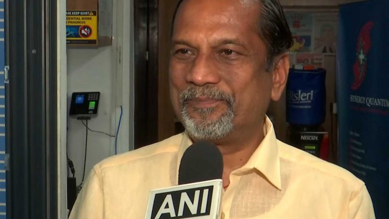 Business News | ‘Come Back, Let’s Build India’: Zoho Founder Sridhar Vembu Reacts to US Barring IT Majors from Green Card Program