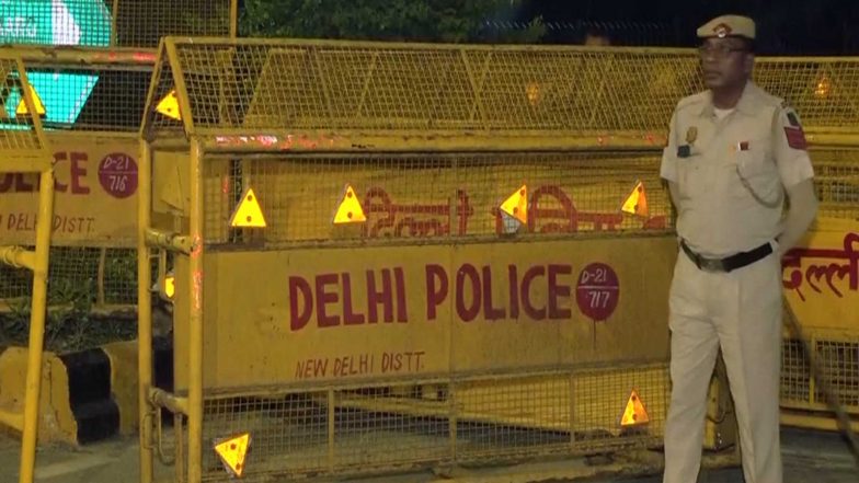 India News | Delhi Police Tightens Security Ahead of CJP Protest at Jantar Mantar Today, Intensifies Vehicle Checks at Border Area