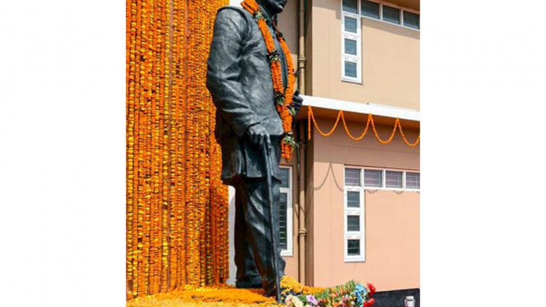 India News | “His Fearless Voice During Emergency Was Noteworthy”: PM Modi Pays Tribute to Jayaprakash Narayan on Birth Anniversary