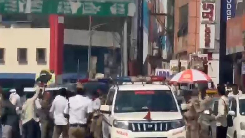 India News | Karnataka Youth Congress, NSUI Workers Show Black Flags to Union Minister Somanna in Shivamogga