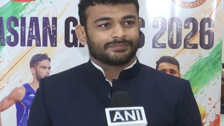 Sports News | COAS Felicitates Asian Games Medal Winners; Deepak Punia, Gulveer Singh Vow to Aim Higher