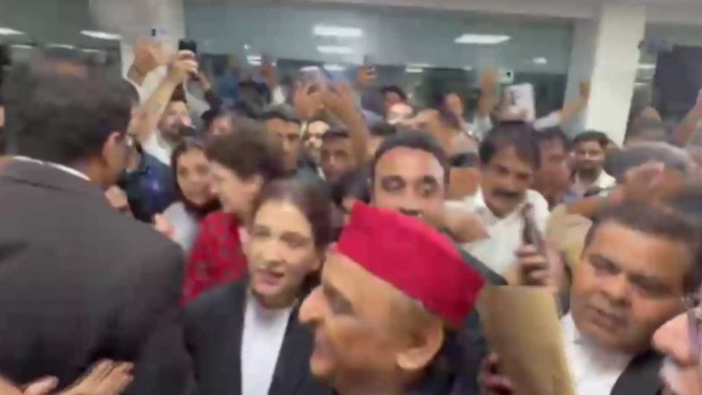 India News |  INDIA Bloc Leaders, Including Rahul Gandhi, Akhilesh Yadav, Move Supreme Court Against Election Commission