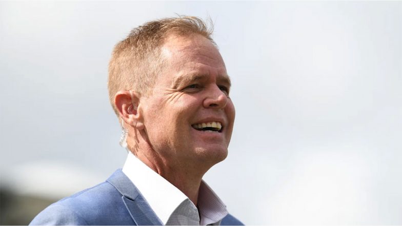 Sports News | Shaun Pollock Urges Captains to Use Pink-ball in Day Tests if Bad Light Becomes Factor