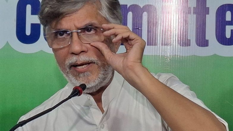 India News | “Bullying, Blackmailing”: Congress’ Pawan Khera Claims Centre Unable to Persuade Two ECs for Joint Press Conference with CEC