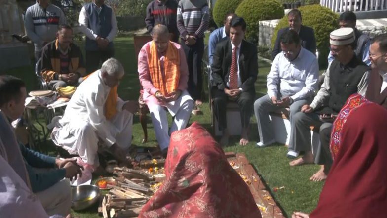 India News | Himachal Governor Performs Navratri Yagya, Calls for Cultural Values and National Unity 