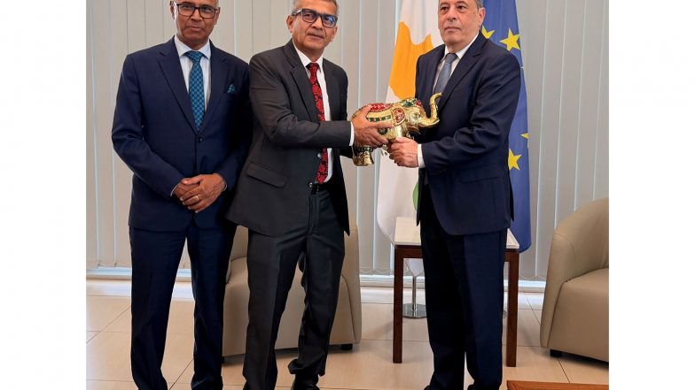 World News | India and Cyprus Review Defence Cooperation Programme, Discuss Priorities for 2027