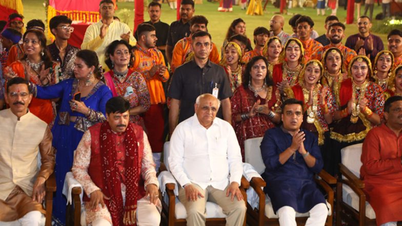 India News | Gujarat CM Participates in Maha Aarti at Navratri Garba Mahotsav