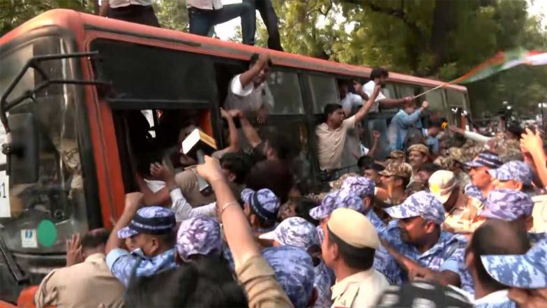 India News | Delhi Police Files FIR Against the NSUI Women Workers in Bus Assault Case