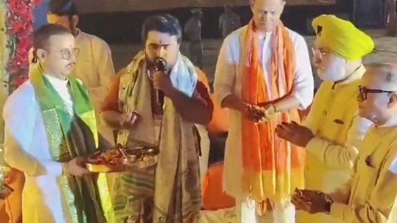 India News | Delhi Lieutenant Governor Taranjit Singh Sandhu, Along with Minister Ravinder Indraj Singh, Attends Ramlila in Rohini