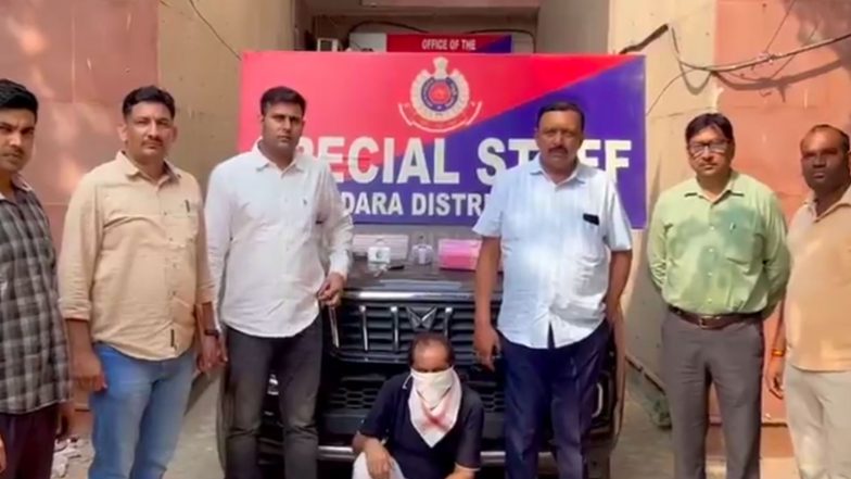 India News | Delhi Police Arrest Three for Cheating 79-year-old of Rs 39 Lakh on Pretext of Tantric Rituals