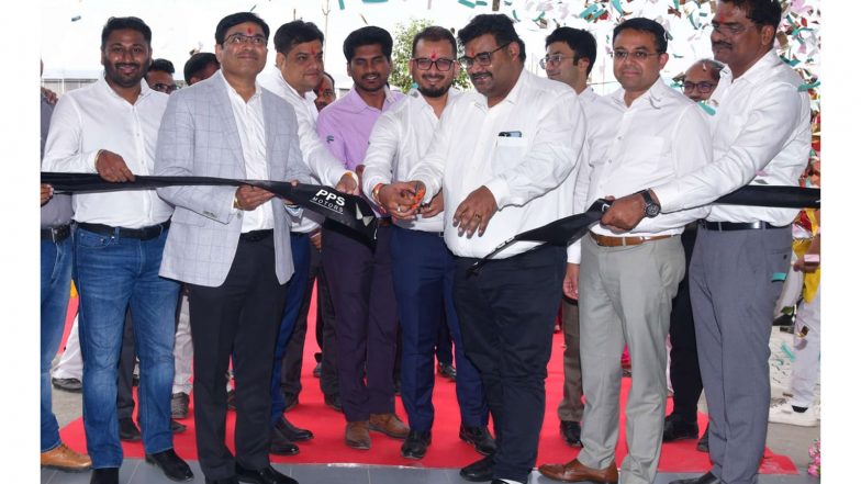 Business News | PPS Motors Inaugurates Pune’s Largest Upcountry Automobile Service Center  at Saswad for Mahindra; 151st PPS-Mahindra Touchpoint in India