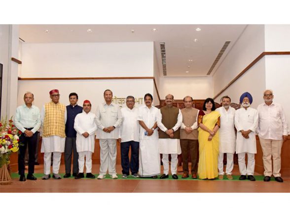 India News | PAC Flags SC Scholarship Delays of Up to 89 Months; Six ...