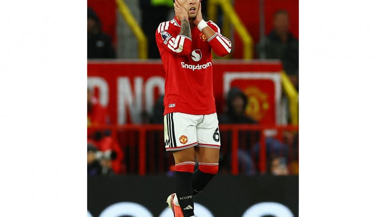 Sports News | Lisandro Martinez Issues Apology for Post-match Remarks on Manchester United's Hierarchy