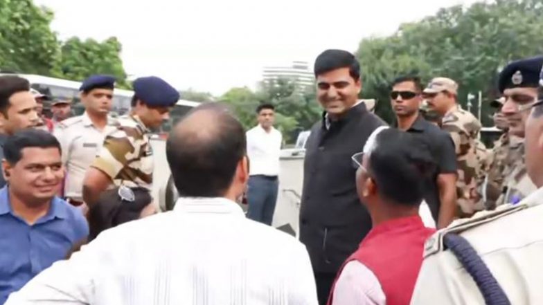 India News | Delhi Police Commissioner Reviews Security Ahead of ‘Lehra Do Tiranga’ Rally