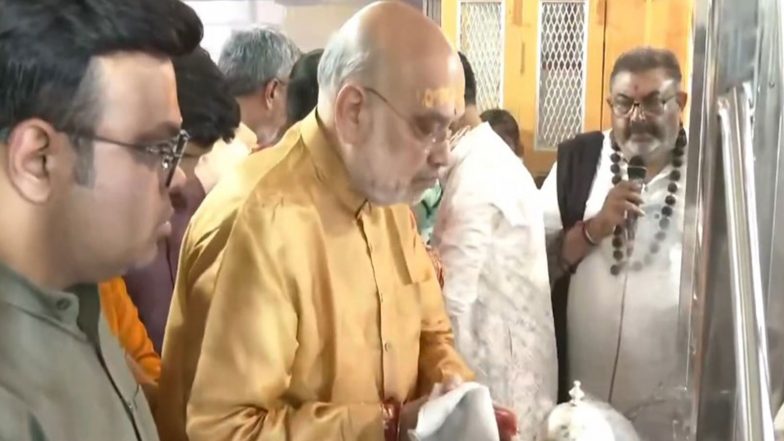 India News | Amit Shah, Jay Shah Offer Prayers at Bahuchar Mata Temple with Family