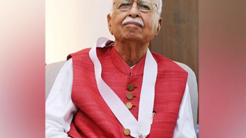 India News | JP Nadda Visits LK Advani at Apollo Hospital, Enquires About His Health