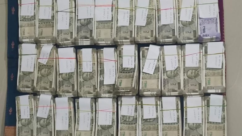 India News | Odisha Vigilance Seizes over Rs 21.88 Lakh Cash from Superintending Engineer