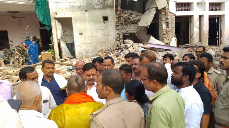 India News | UP Minister Ravindra Jaiswal Inspected Site of Massive Explosion at Illegal Firecracker Factory in Paigambarpur